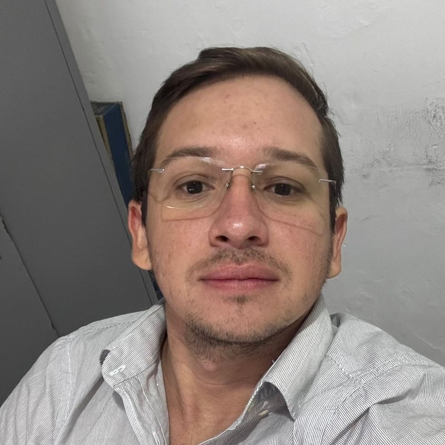RONIE PEREIRA DE MEDEIROS